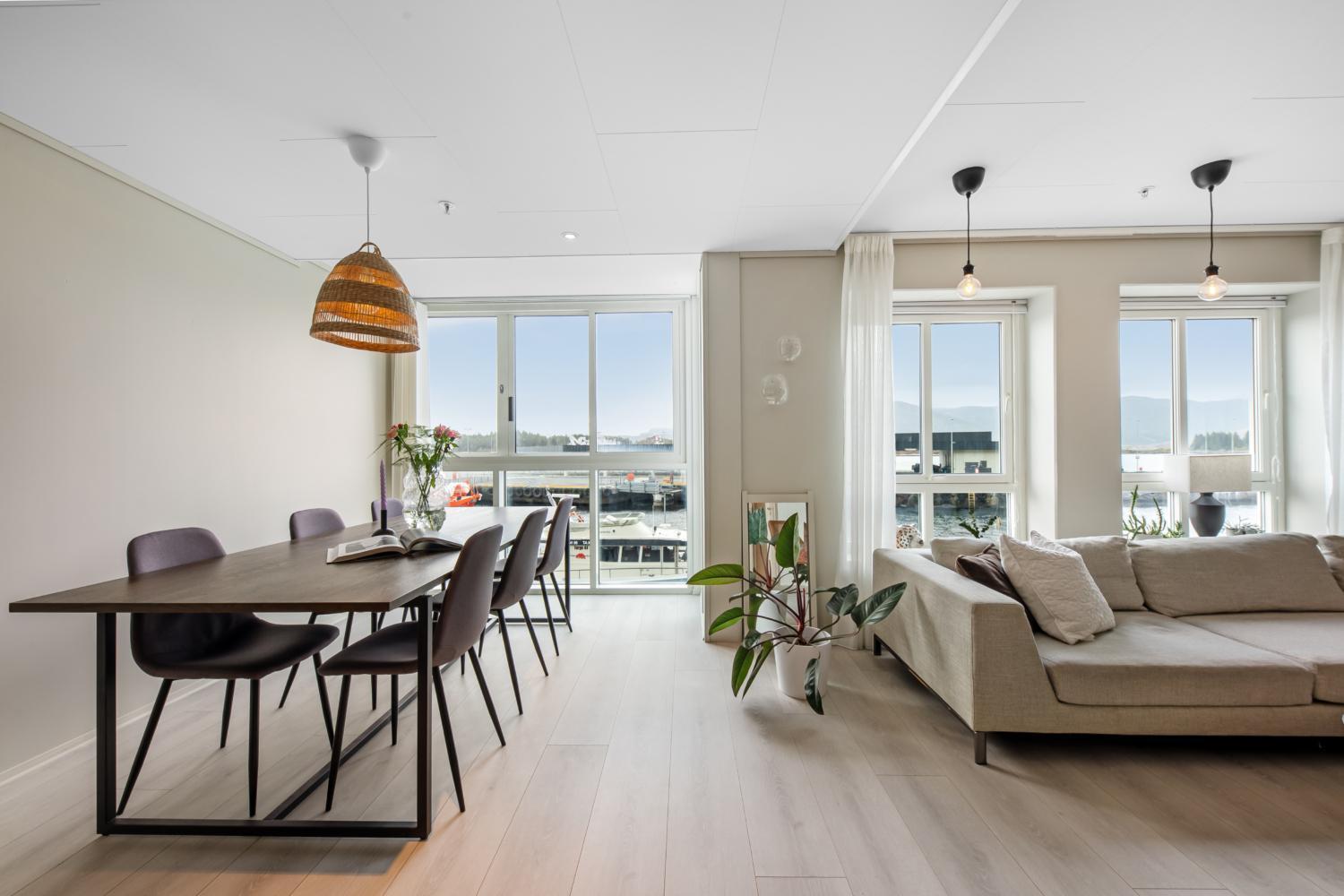 Floro Apartments Hotell Exterior foto
