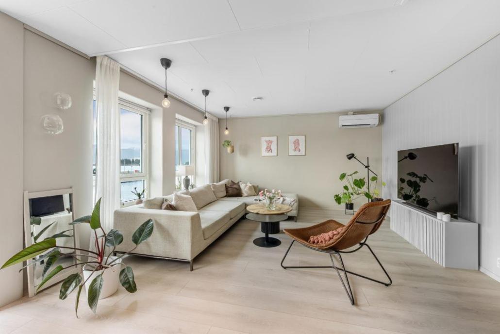 Floro Apartments Hotell Exterior foto